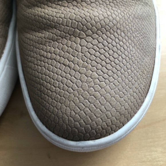 NATURALIZER Marianne Leather Loafers - Picture 10 of 15